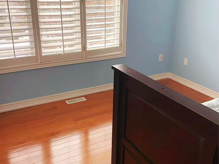 23 Halldorson Ave — Photo 11