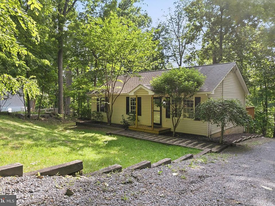 1st image of 997 Wilderness Rd