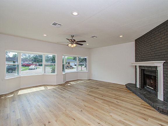 5th image of 9314 Autauga St