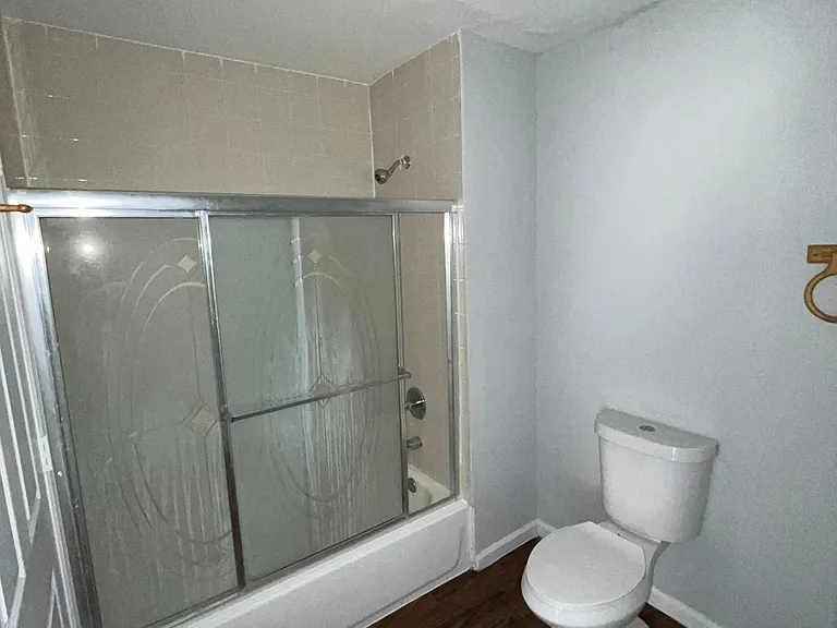 45 Roseville Ave #1 — Photo 9