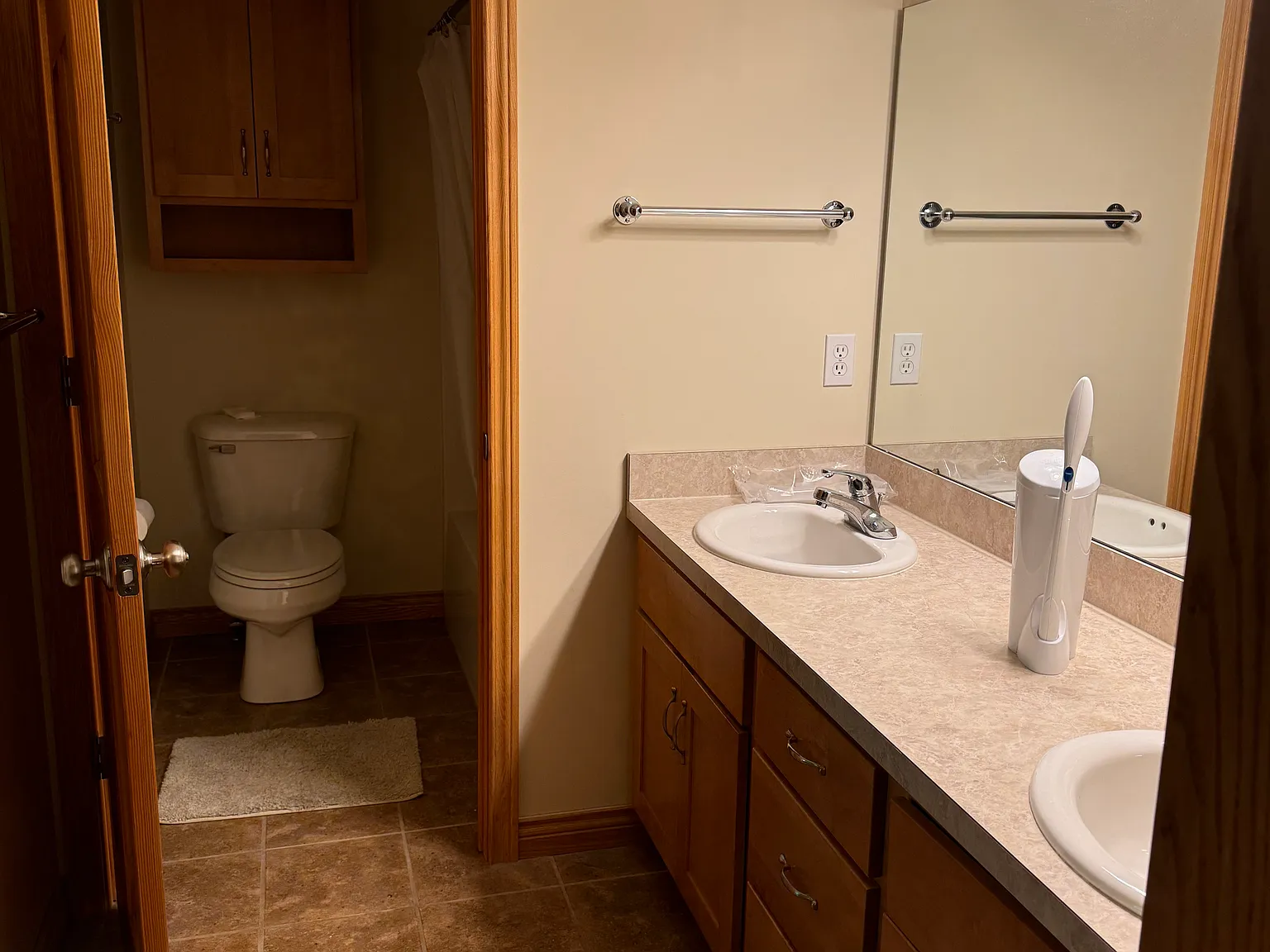3 bed, $1,500 — Photo 3