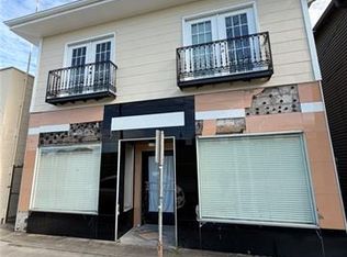 710 1st St, Gretna, LA 70053