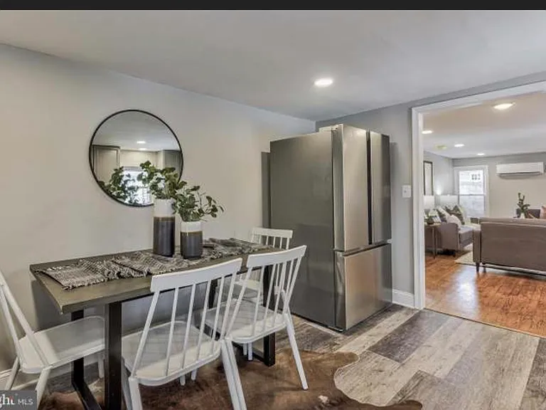 545 Locust Ave — Photo 13