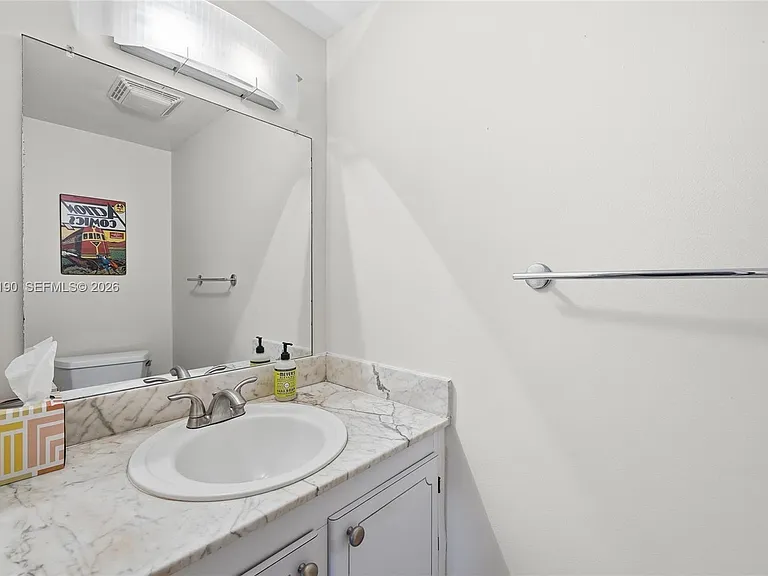 6273 Bay Club Dr #2 — Photo 12