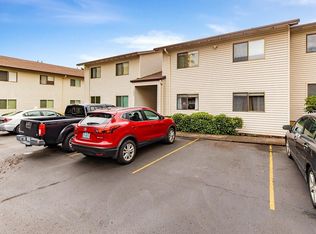 12506 SE Stark St APT D, Portland, OR 97233