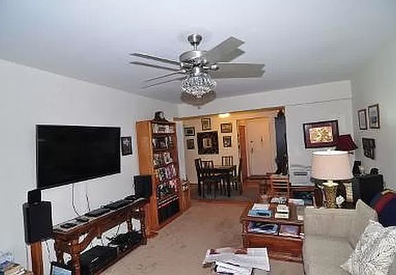 5th image of 46-01 39th Ave APT 402