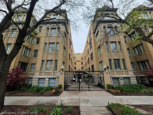 120 Seward St Photo 1