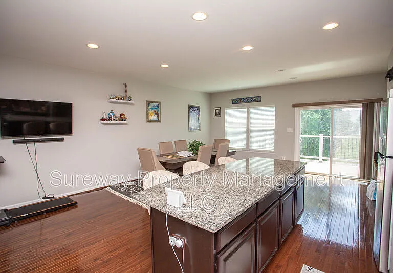 172 Fela Dr — Photo 9