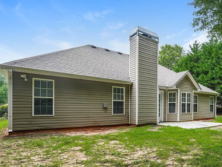 663 Stonecrest Dr — Photo 16