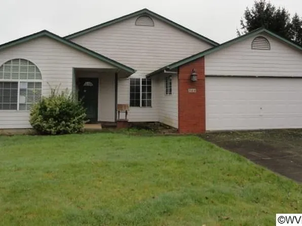 564 NE Hilltop Ct, Sublimity, OR 97385