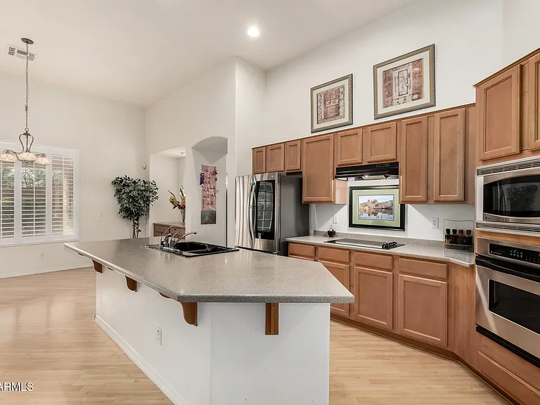 1203 E Kramer Cir — Photo 15