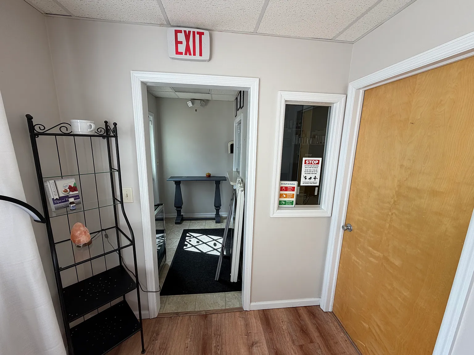 Studio, 1000 sqft, $1,800 — Photo 3