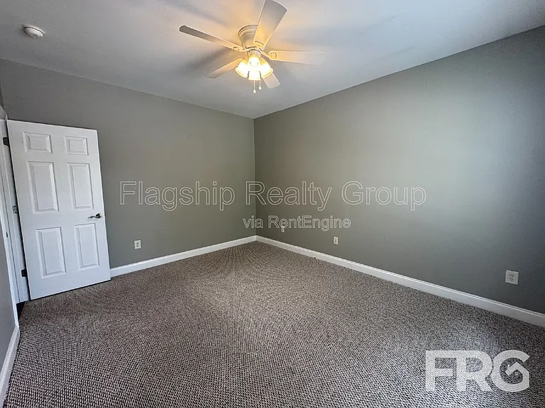 1935 Tara Ct #204 — Photo 21