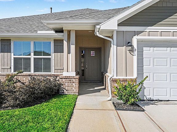 3rd image of 601 Greystone Ln