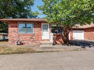2751 E McDaniel St #A & B, Springfield, MO 65802