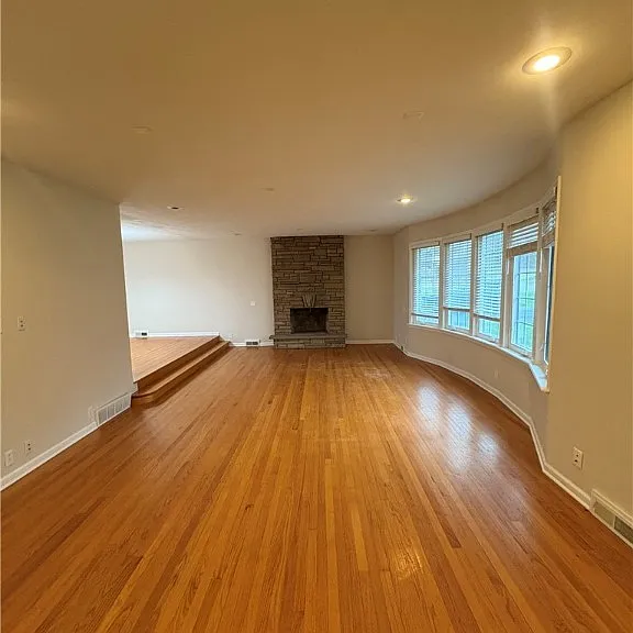 215 Locksley Rd — Photo 11