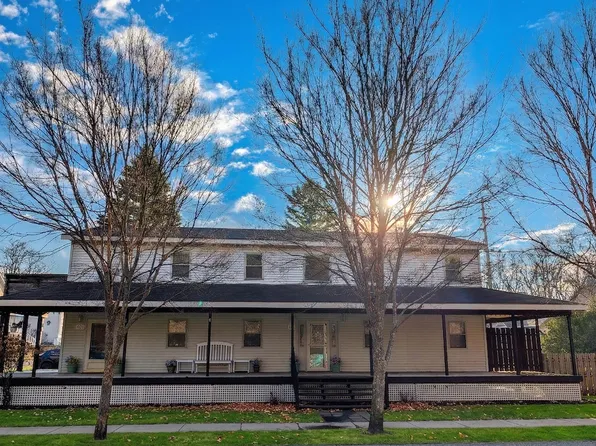 107 Center St, Michigan City, IN 46360