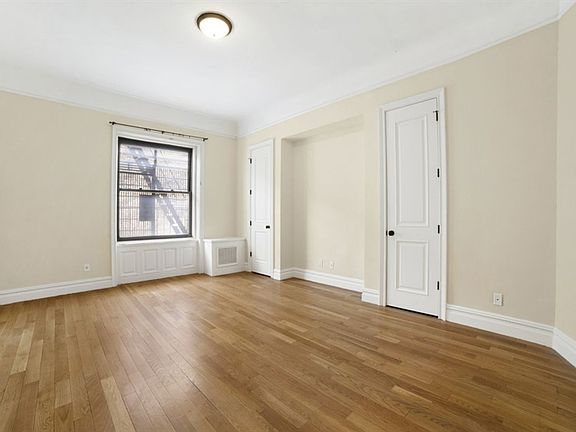 3rd image of 57 W 75th St APT 5G