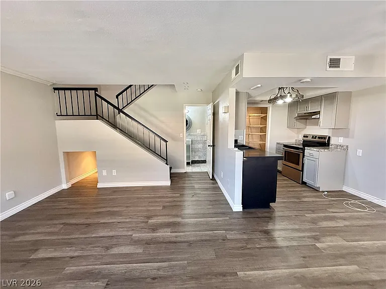 722 Nectarine Ct #0 — Photo 12