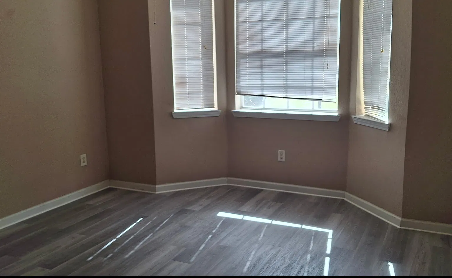 3 bed, 1542 sqft, $1,895 — Photo 3