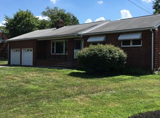 15 New Amwell Rd, Hillsborough, NJ 08844