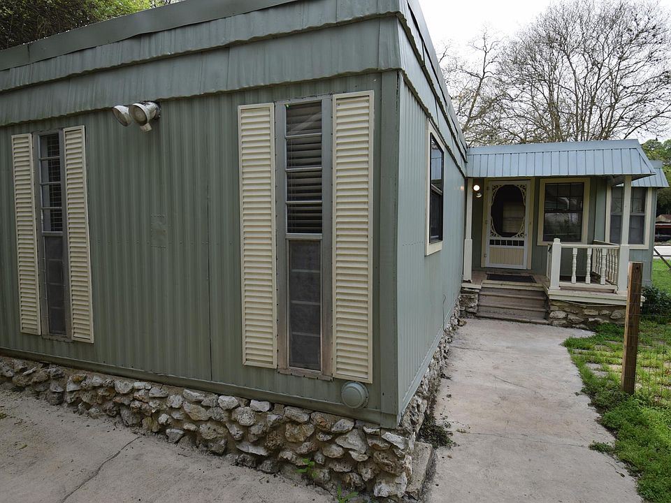 1st image of 152 Lucy Ln