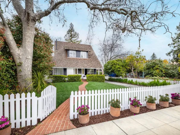 1521 Emerson St, Palo Alto, CA 94301