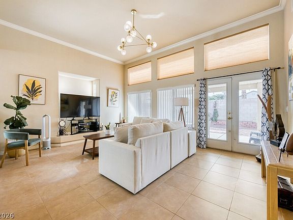 3rd image of 7725 Brilliant Forest St