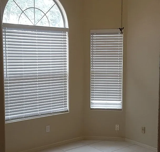205 Bay Club Dr — Photo 2