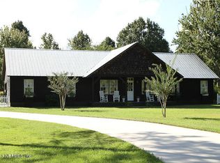 401 E River Rd, Palatka, FL 32177