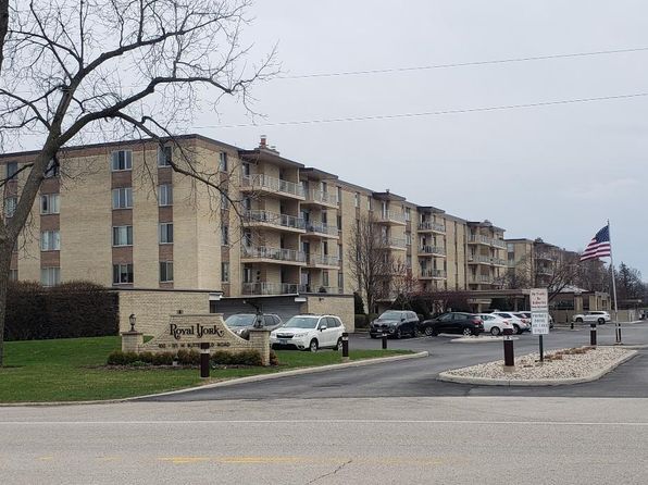 110 W Butterfield Rd APT 405S, Elmhurst, IL 60126