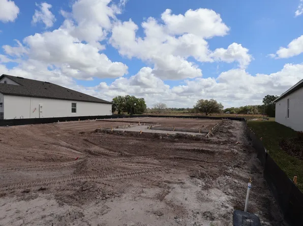 8443 Fox Den Cv, Lakeland, FL 33810