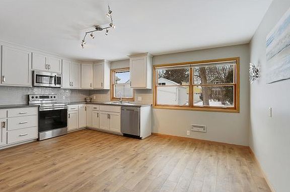 2nd image of 408 S Superior St
