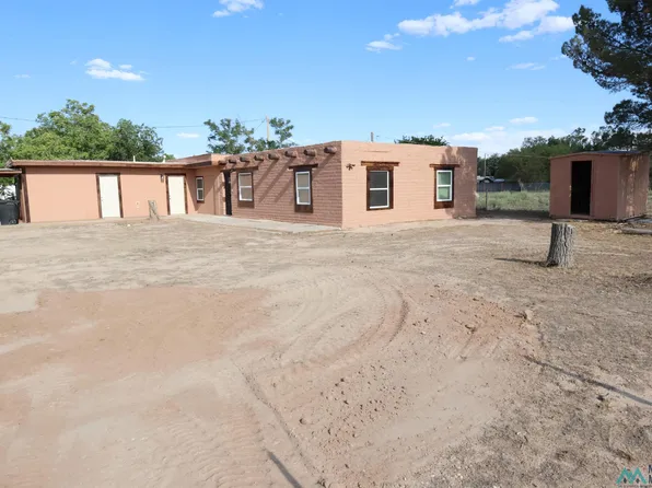 506 W 16th St, Roswell, NM 88201
