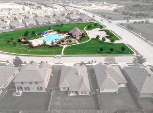 305 Falling Star Dr, Fort Worth, TX 76052