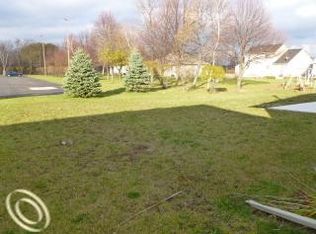 1259 Liza Blvd, Pontiac, MI 48342