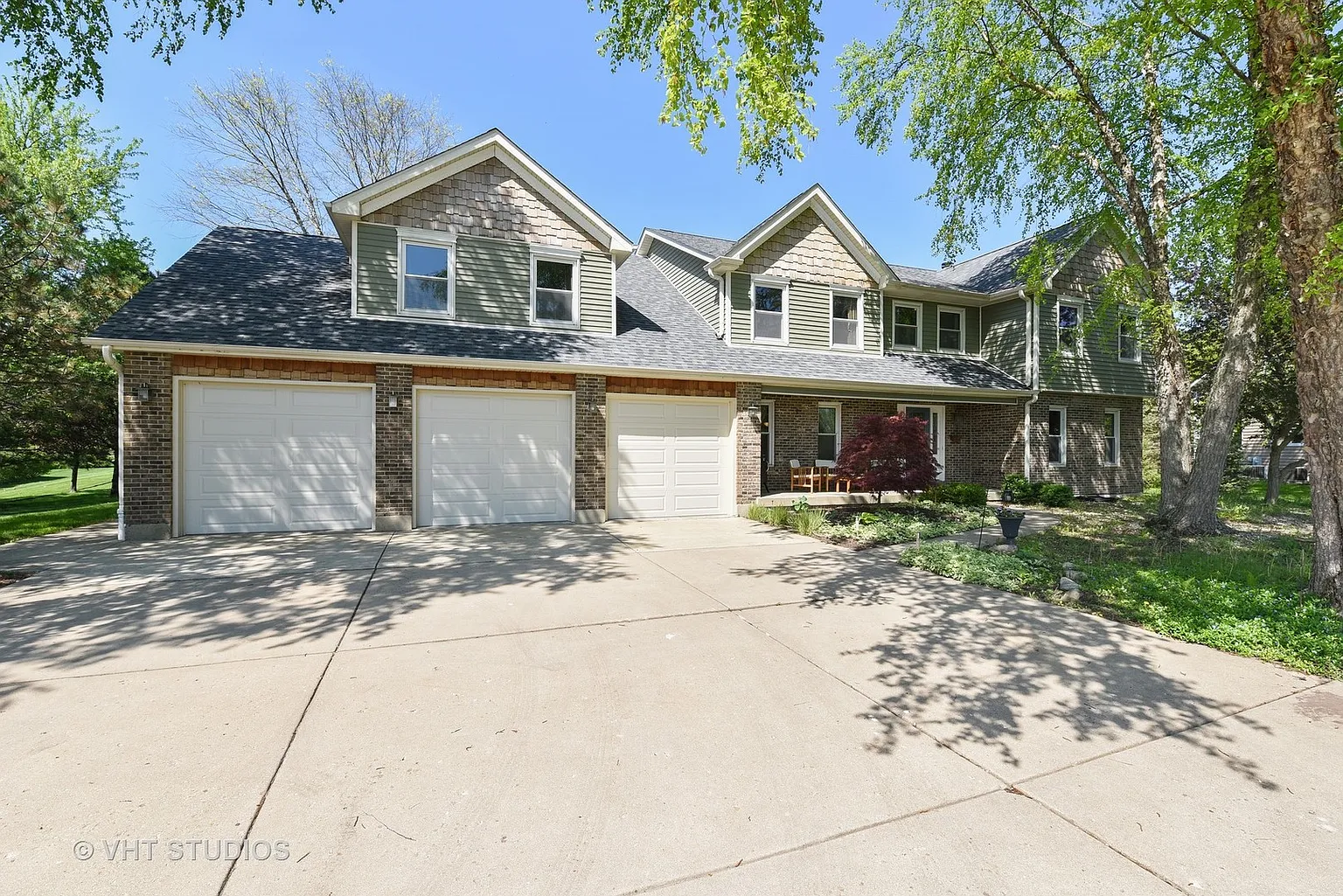 40W790 Willowbrook Ct photo 1