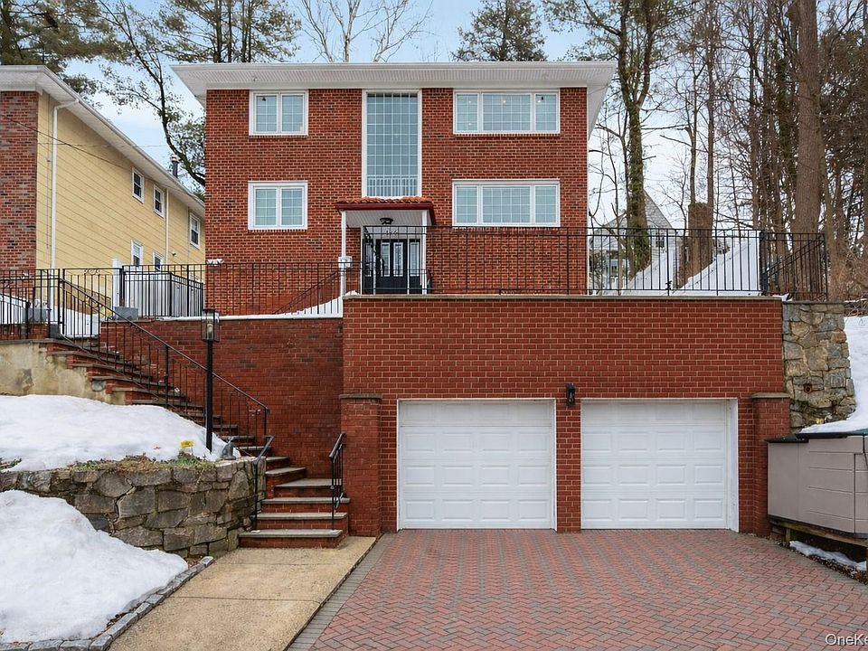 1st image of 186 Midland Avenue