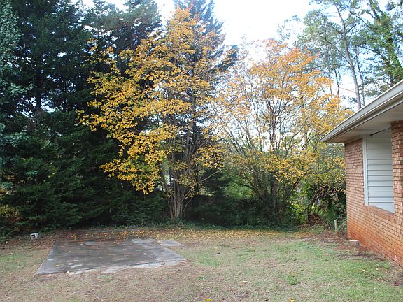 boat pad next to carport