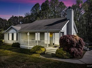 428 Fithians Ln, Hague, VA 22469