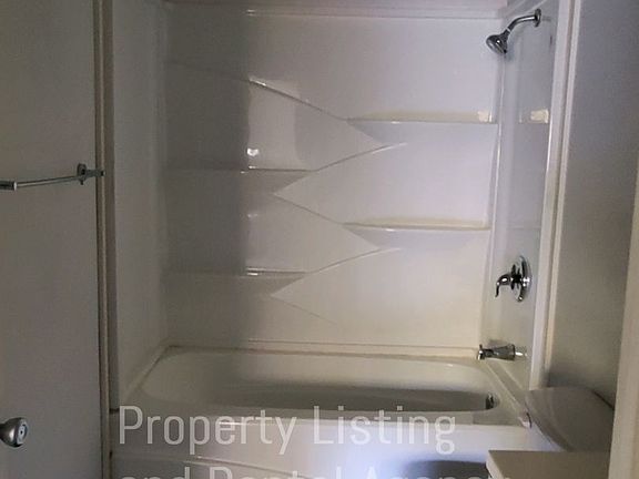 4th image of 517 Nunley Dr #B3