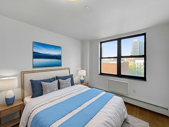 4th image of 6 E 116th St APT 7A