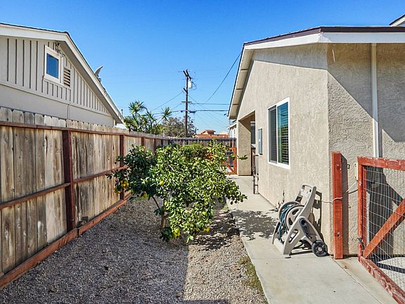3rd image of 1817 Drescher St #1