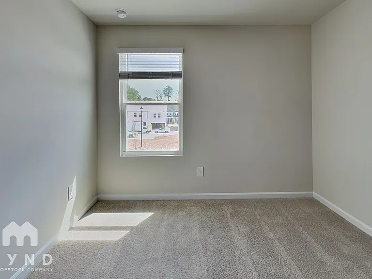 3512 Rosebush Dr — Photo 13