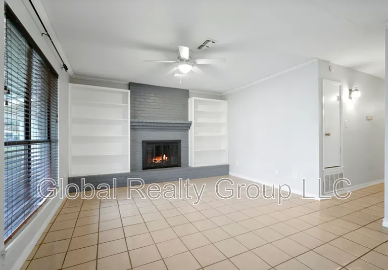 940 Hayselton Ave — Photo 21