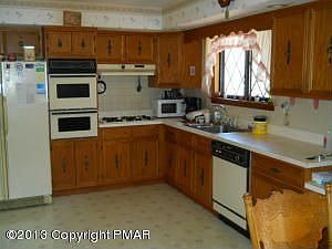 5th image of 606 Patten Cir