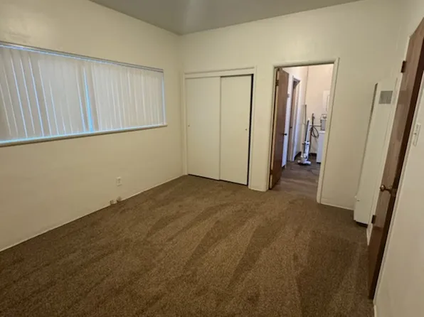250 Goodman St, Bakersfield, CA 93305