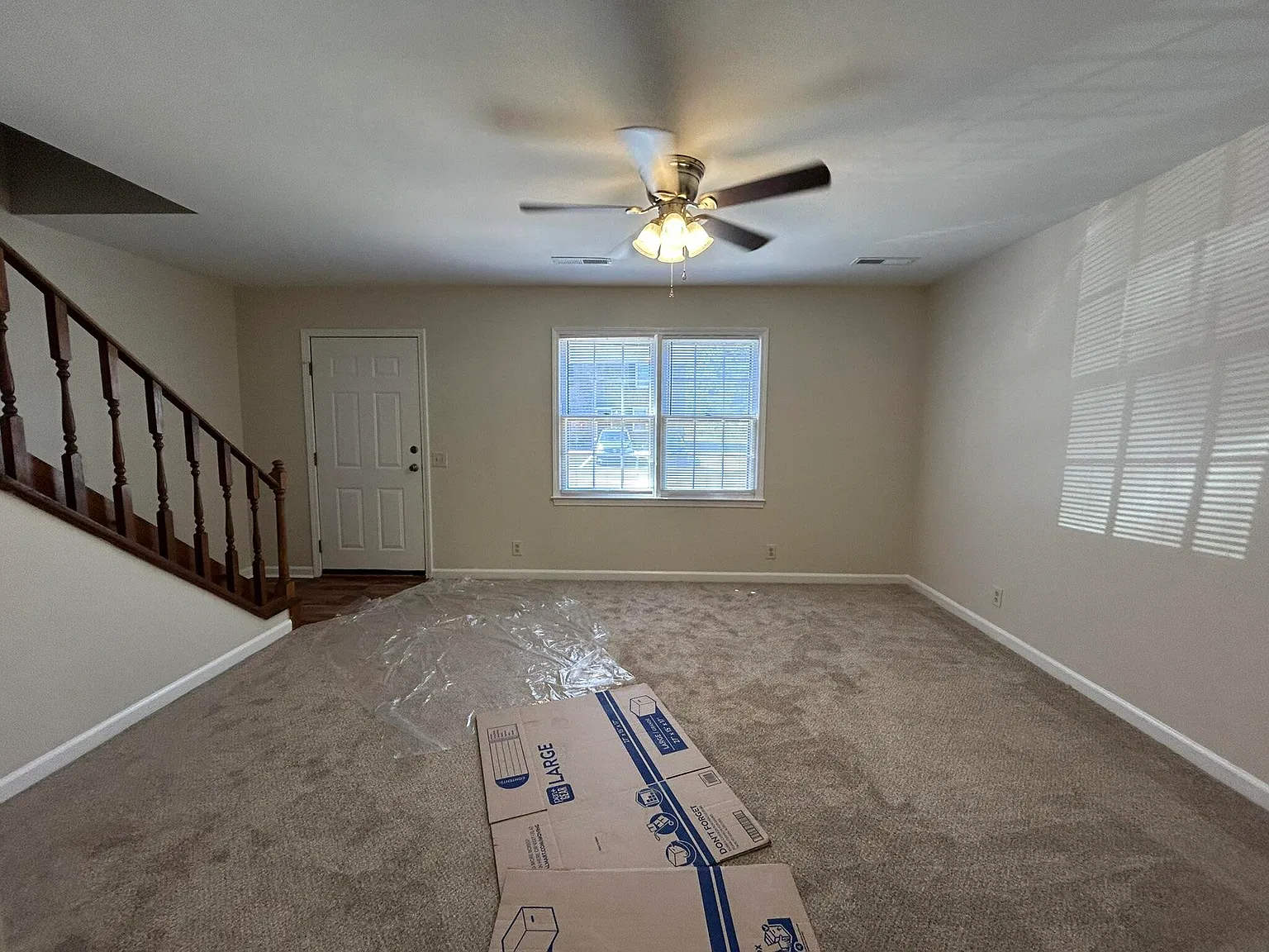 2 bed, 1.5 bath, 1100 sqft, $1,100 — Photo 4