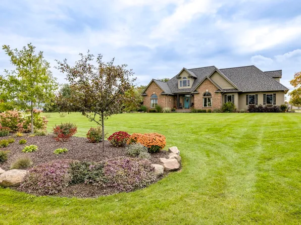 21540 34 Mile Rd, Armada, MI 48005