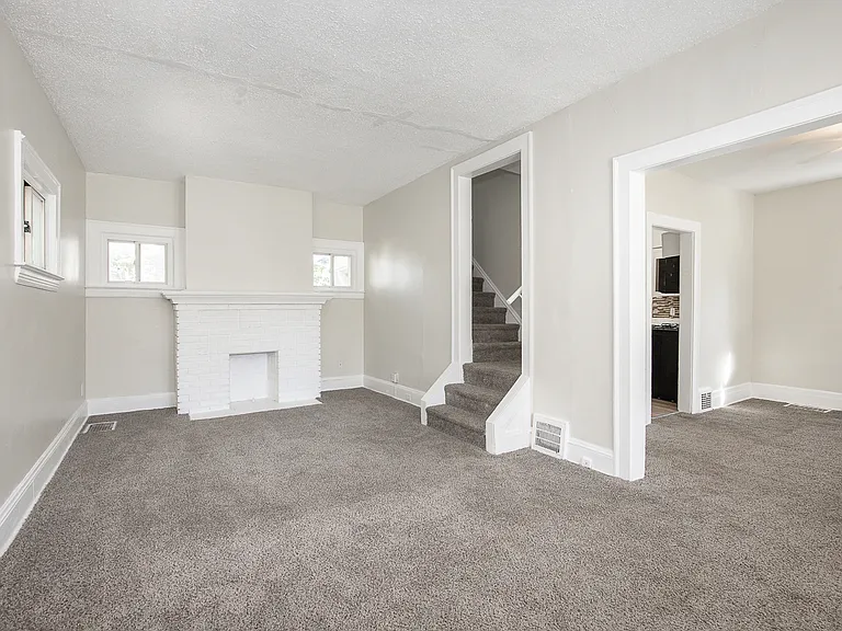 13621 Cranwood Dr — Photo 5